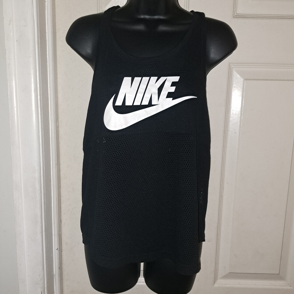 Nike Netted tank top size medium